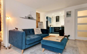 Molly Marine - Bespoke 2 Bedroom Courtyard Apartment - 1 Minute From Brighton Pier